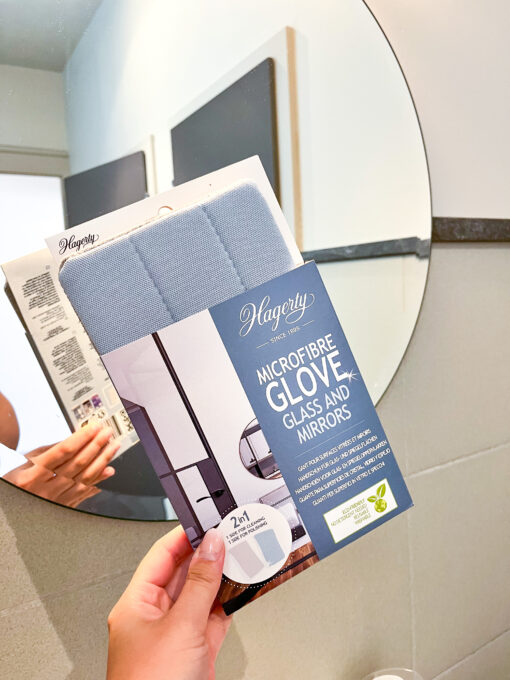 A102226 Microfibre Gloves for Glass